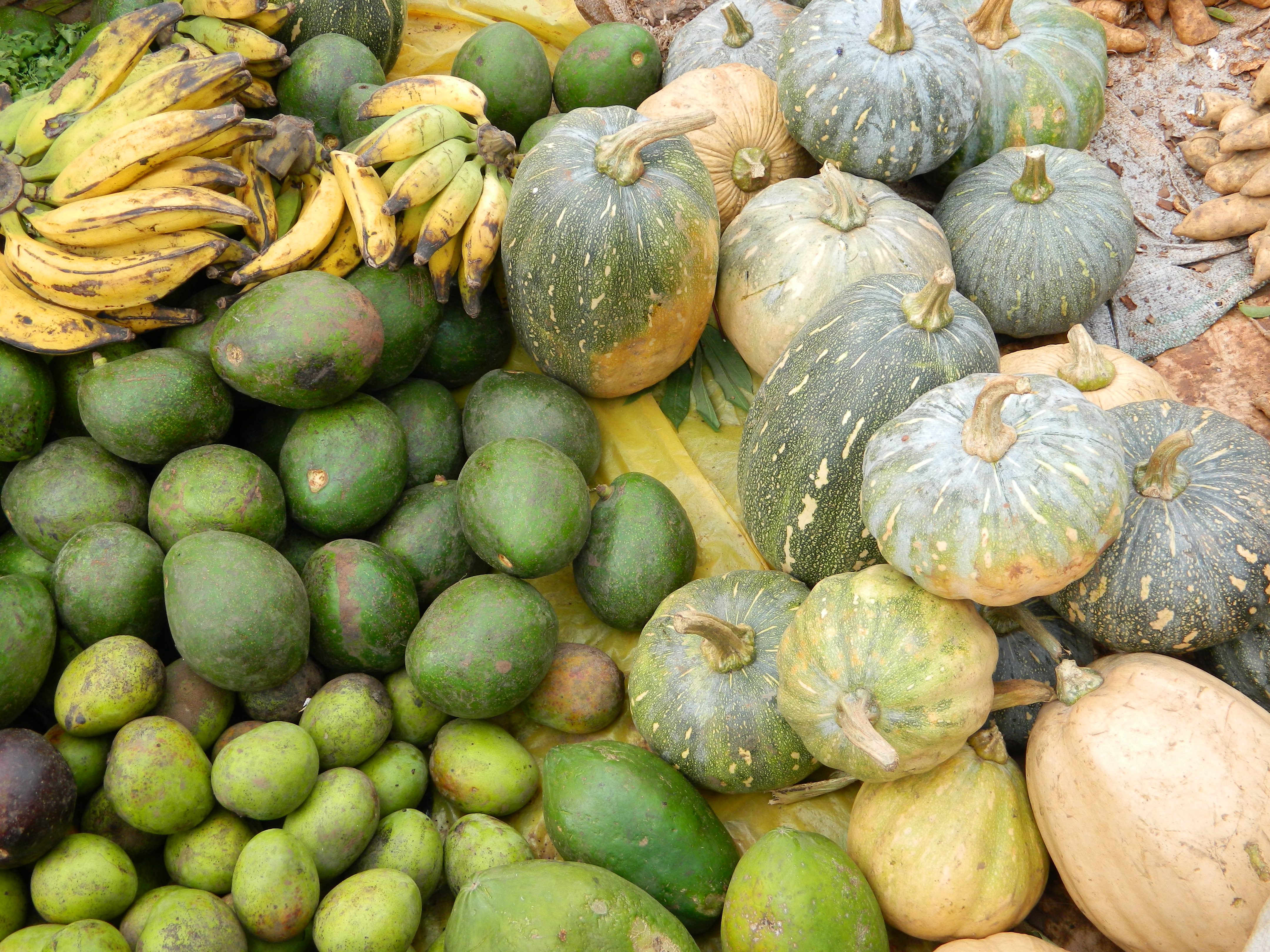Buntes Obst und Gemüse