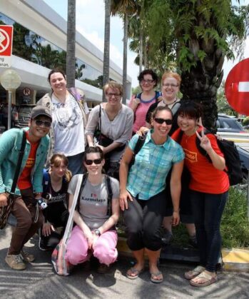 Volunteers des Elefantenworkcamp