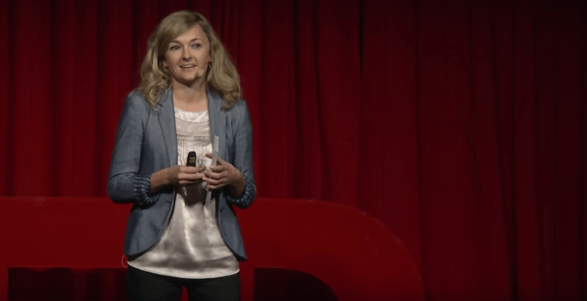 Tina Eckert auf der TEDx in Salzburg