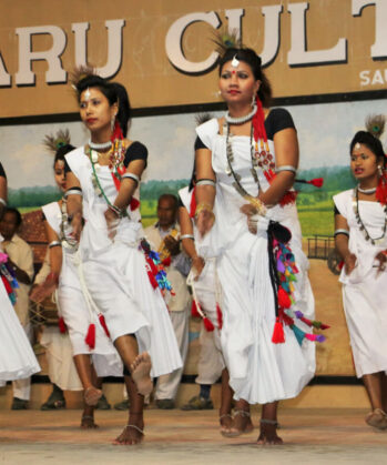 Tharu-Frauen