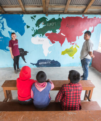 Dorf-Projekt mit sehbeeinträchtigten Kindern NEPAL – Bild 2