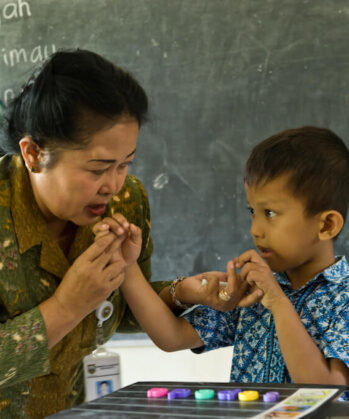 Reha-Zentrum für beeinträchtige Kinder & Jugendliche INDONESIEN – Bild 2