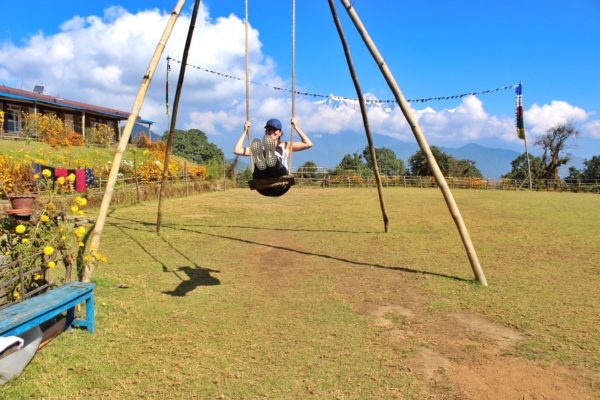 Karmalaya Reisende schaukelt in Astam, Annapurna-Region