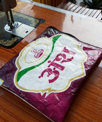 Upcycling-Taschen aus Reis-Säcken – Bild 3